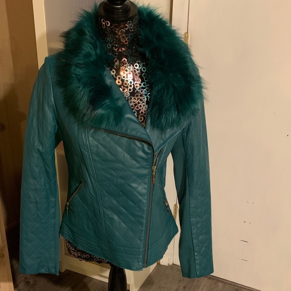 Teal Faux Fur Collar Quilted Jacket